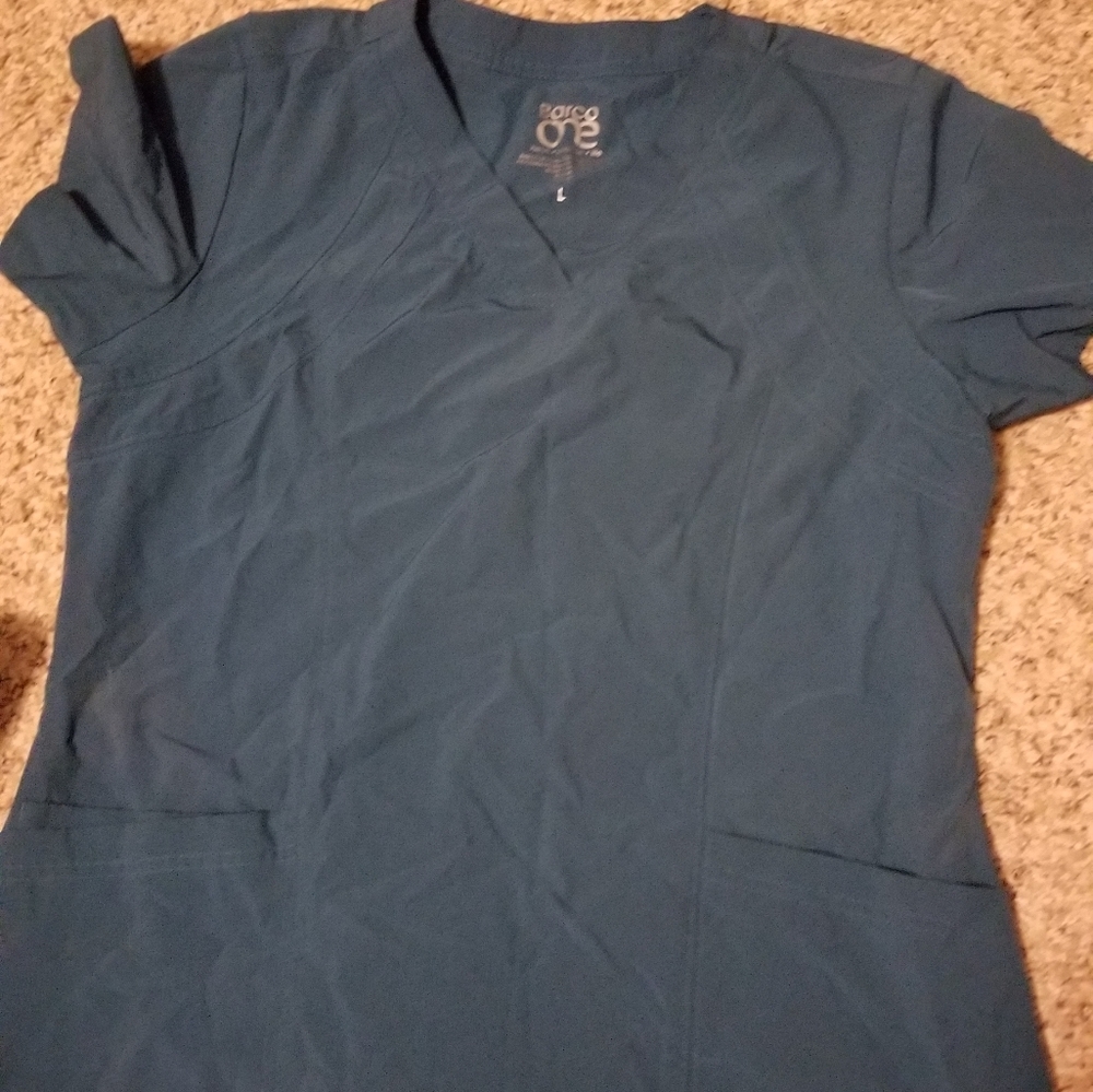 Barco one scrub set